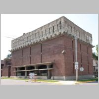 A. D. German Warehouse (built 1921), Richland Center Wisconsin, photo Lowell Boileau, Wikipedia (unscharf).jpg